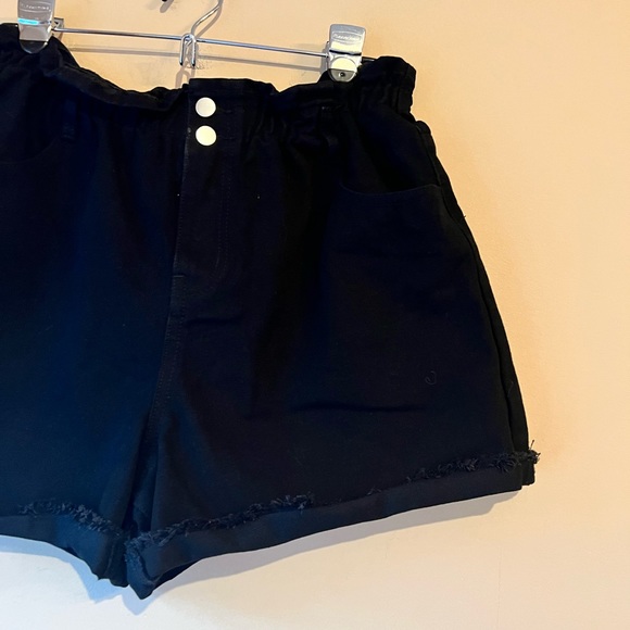 NEW Princess Polly Open Road Denim PaperBag Shorts Wash Black 12 Large Highwaist - Picture 3 of 11